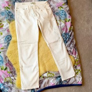 Embroidered white crop jeans